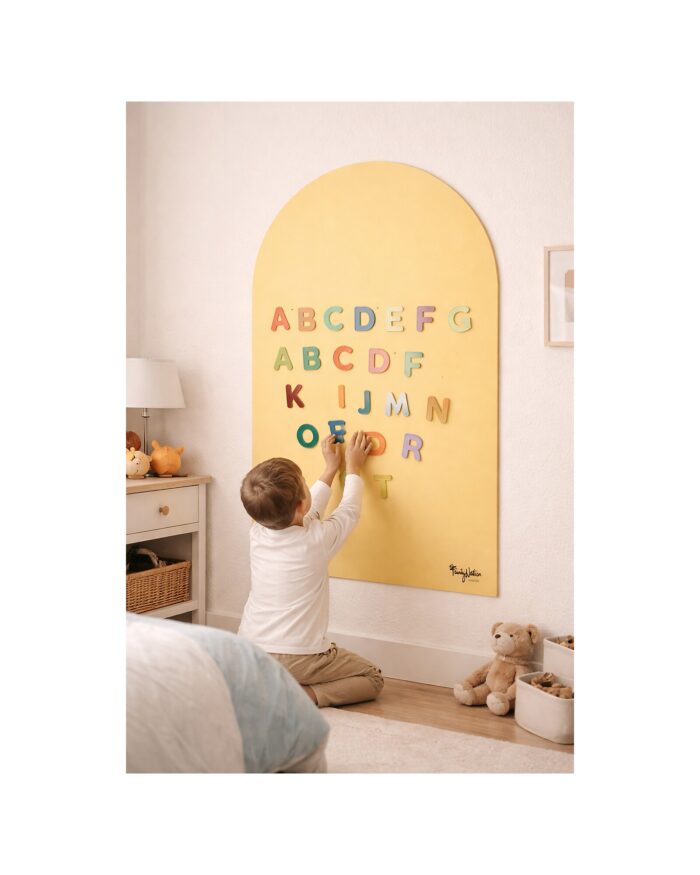 MagneKids Magnetická nástenná tabuľa Oblúk Piesková 95 x 60 cm