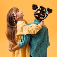 Scrunchie gumička do vlasov Rina – náhľad 2