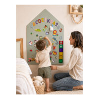 MagneKids Magnetická nástenná tabuľa Domček Šalviová zelená 70 x 44 cm – náhľad 2