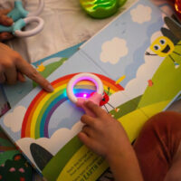 Interaktívna svietiaca kniha Light-Up Library Alex Aké je dnes počasie? – náhľad 3